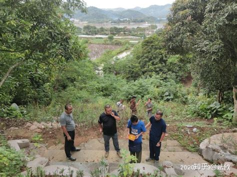 李嘉诚祖坟|黄俊仁风水团队实地考察华人首富李嘉诚祖坟